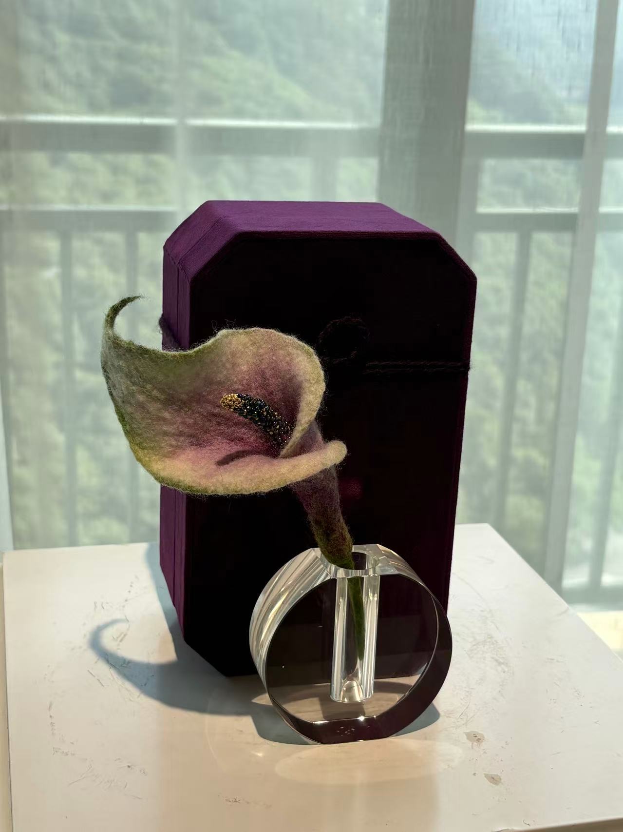 Wool-Painted Portraits (Flower-palm)