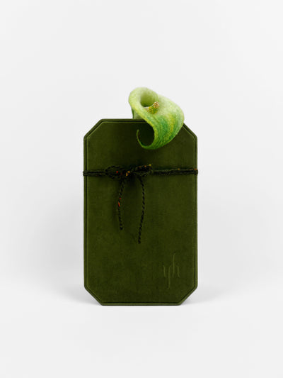 ZANTEDESCHIA———Brooch / Decoration Flower Palm （Artist Special）